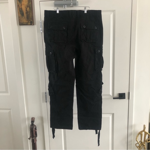 Cargo pants - Picture 8 of 9